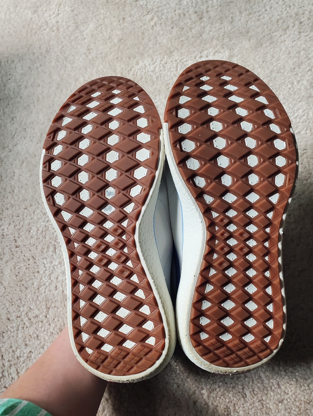 Vans Women’s Ultra Range White & Blue Sneakers EUC 7.5 - Picture 3 of 10